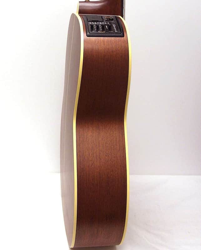 Takamine P3NY New Yorker Acoustic-Electric Parlor Guitar image 5