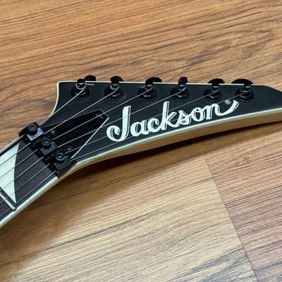 Jackson Soloist SL3X DX Bolt On - Yellow Crackle image 10