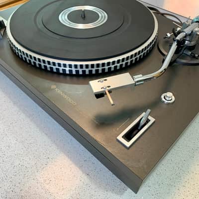 Kenwood KD-3070 Semi Auto Turntable (Vintage Japanese) image 4