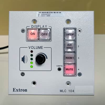 EXTRON MLC 104 IP  MediaLink Remote Controller (4) Input Switcher image 4