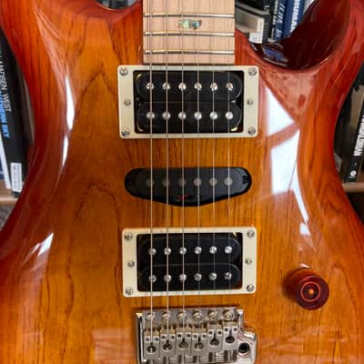 PRS SE Swamp Ash Special image 13