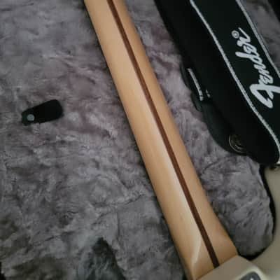 Fender Ritchie Blackmore Artist Series Signature Stratocaster 2009 - Present - Olympic White image 10