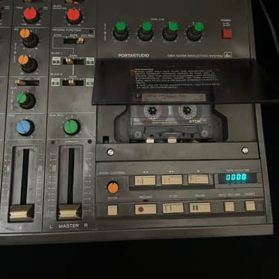 TASCAM 244. Read image 3