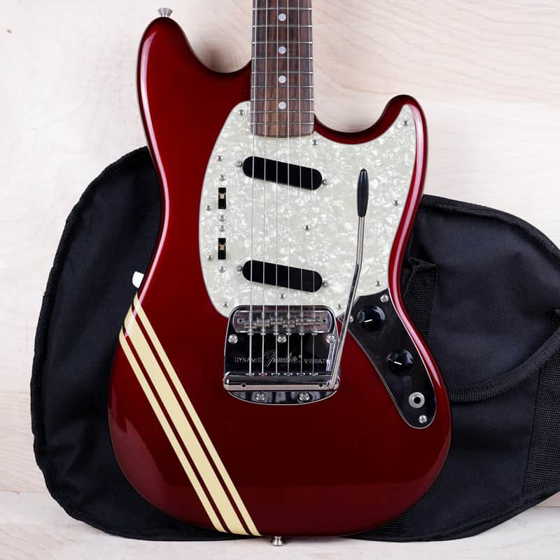 Fender MG73-CO MH Competition Mustang Reissue CIJ 2004 Old Candy Apple Red Matching Headsttock w/ Bag