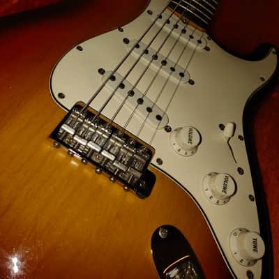 1969 Fender Stratocaster Sunburst w/Rosewood Board- All Original! Hendrix-era Strat & Case- Video Demo image 5
