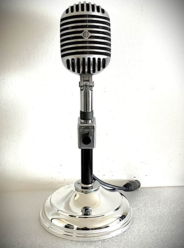 Vintage 1940s Shure 55 Dynamic Microphone, gorgeous & working, w
