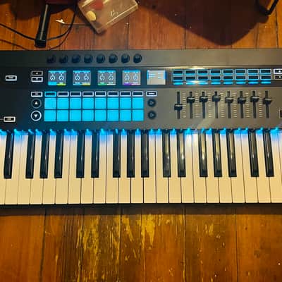 Novation ReMOTE 49 SL MKIII MIDI Controller 2018 - Present - Black
