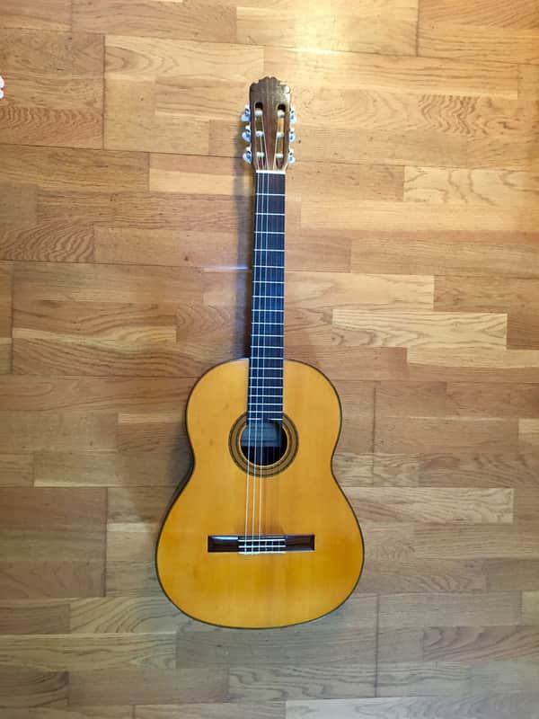 Kunio Yamada Classical guitar N°1283 1968 Aged Natural Gloss image 1
