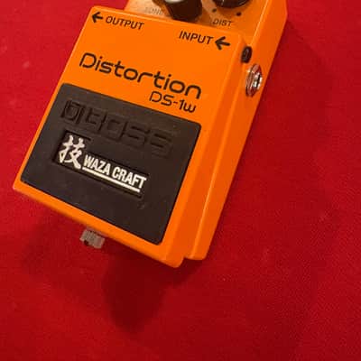 Boss DS-1 Waza Craft Distortion - Orange image 2
