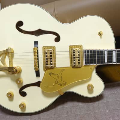 2020 Gretsch G6136T-MGC Michael Guy Chislett Signature White Falcon image 3
