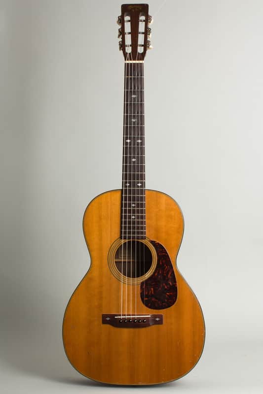 Immagine C. F. Martin  00-21 Flat Top Acoustic Guitar (1962), ser. #186104, black hard shell case. - 1