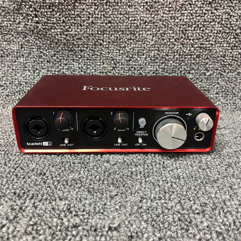 Focusrite Scarlett 2i2 USB Recording Interface image 1