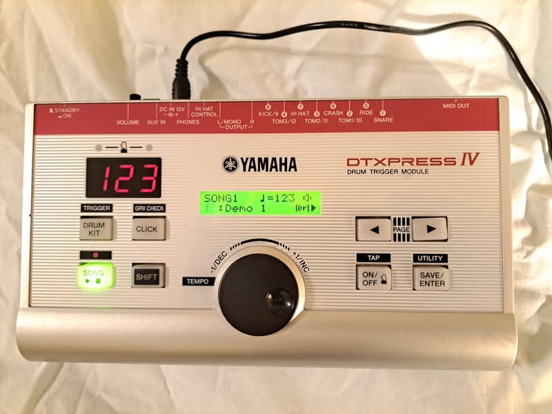 YAMAHA DTXPRESS IV SOUND MODULE - NICE! image 1