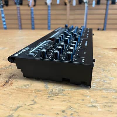 Roland Boutique SE-02 Studio Electronics Analog Monophonic Synthesizer image 4