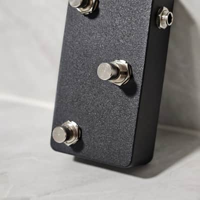 American Loopers Aux Switch Footswitch 2020s - Black image 2