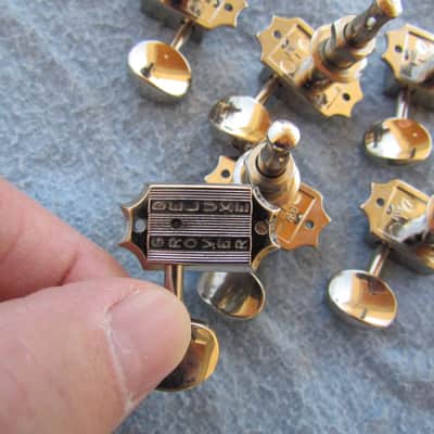 Grover Deluxe 136 Series Tuning Machines Chrome 3+3 Complete Set Of 6 W/Washers & Bushings Grover Deluxe Tuning Machnes image 2