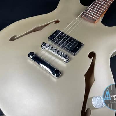 Fender Tom DeLonge Starcaster - Satin Shoreline Gold (MINT) image 2