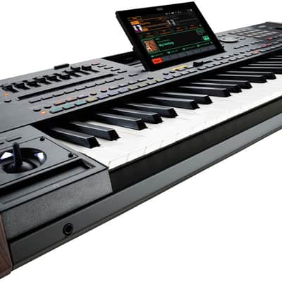 Korg PA5X61 61-Key Pro  Keyboard / Arranger With Color Touch Screen + Gator GKB-61 Case image 9