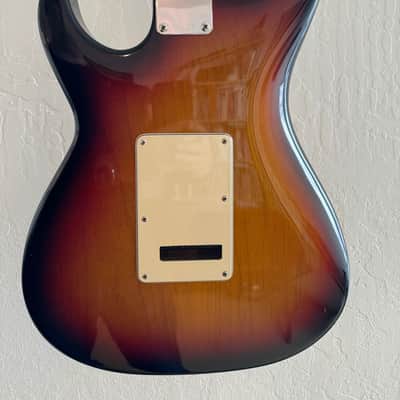 Grosh Guitars Retro Classic - Sunburst image 9