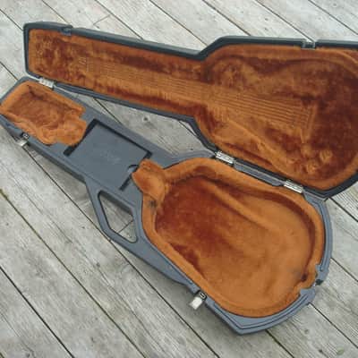 Vintage 1982 Gibson Les Paul Gen3 Chainsaw Case Standard Historic Burst image 1