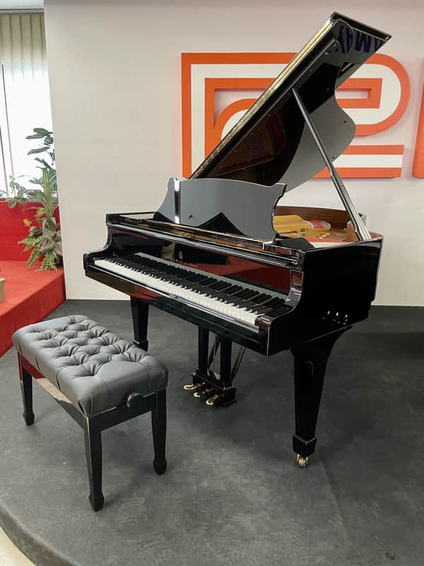 PIANOFORTE MEZZA CODA STEINWAY & SONS MOD. M170 NERO LUCIDO image 1