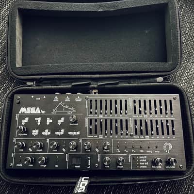 Twisted Electrons MEGAfm MK1 Desktop 12-Voice Synthesizer 2020 - Present - Black image 2