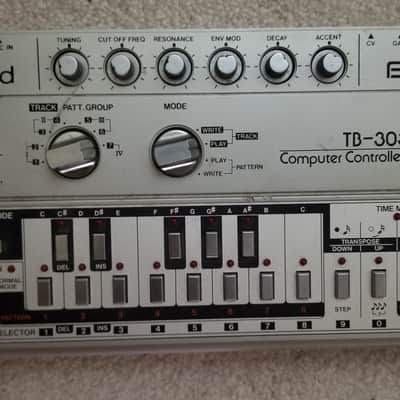 Roland TB-303 Bassline Synthesizer Module 1981 - 1984 - Silver