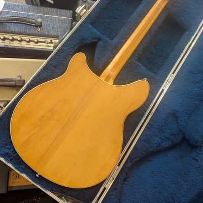 Rickenbacker 365 1967 - Mapleglo refinish image 8
