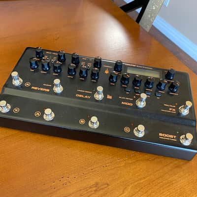 NuX NME-5 Trident 2023 - Present - Black image 2