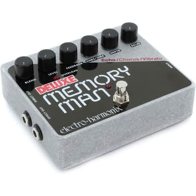 Electro-Harmonix EHX Deluxe Memory Man Analog Delay/Chorus/Vibrato Effects Pedal image 2