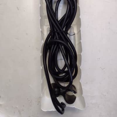 Samson R21S Cardioid Dynamic Vocal Microphone with Switch, Cable and Clip New/Open-Box image 6