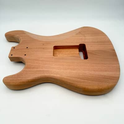 HooDoo Stratocaster Body Mahogany 2-Piece Unfinished Light hsb5341 image 6