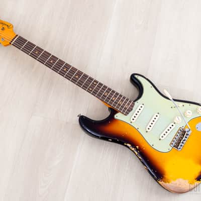 2023 Fender Custom Shop ‘61 Stratocaster Heavy Relic Super Faded/Aged Three-Tone Sunburst w/ Texas Specials image 10