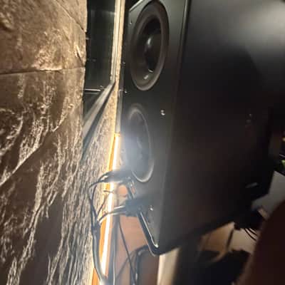 Dutch & Dutch 8c Studio Active Speakers image 5