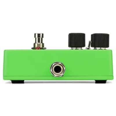 Electro-Harmonix Lizard King Bass Octave Fuzz Pedal image 2
