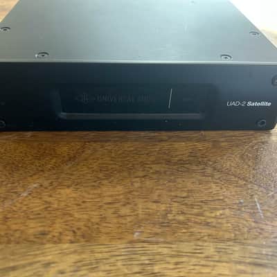 Universal Audio UAD-2 Satellite QUAD Core Thunderbolt DSP Accelerator 2019 - 2020 - Black image 1