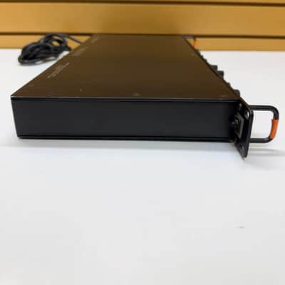 SWR Grand Prix Bass Preamp - Green Face image 6