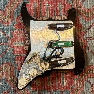 Hot Rails Black Fender Stratocaster Pickguard Assembly Seymour Duncan image 2