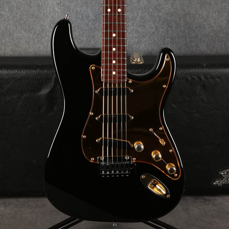 Fender 1989 Stratocaster Plus - Black & Gold - 2nd Hand