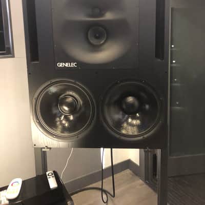 Genelec 1039A Main Monitors (Pair) 2005 Black image 1