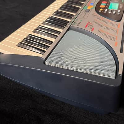Vintage Yamaha PSR-240 synthesizer image 6