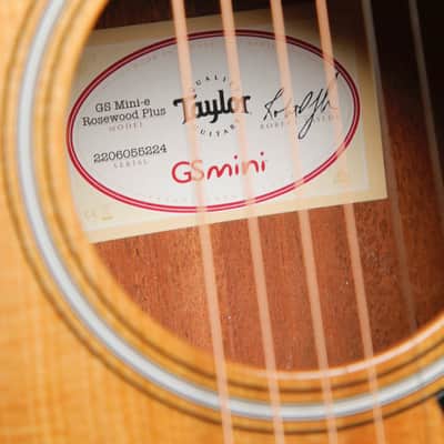Taylor GS Mini-e Rosewood Plus Acoustic-Electric Guitar image 8