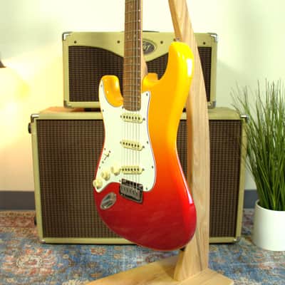 Fender – Stratocaster Left-Handed – Tequila Sunrise – w/Gigbag image 5