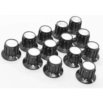 x13 Knobs, Roland Jazz Chorus Amplifier Série,  JC-50, JC-55, JC-60, JC-70, JC-77, JC-80, JC-120 image 3