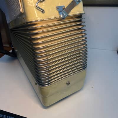 Contello Accordion 60’s in Pearl with Case Made In Italy image 20