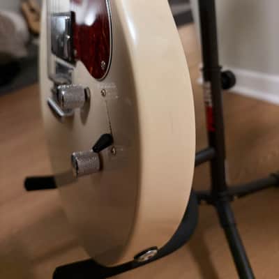 Sterling By Music Man Valentine image 4