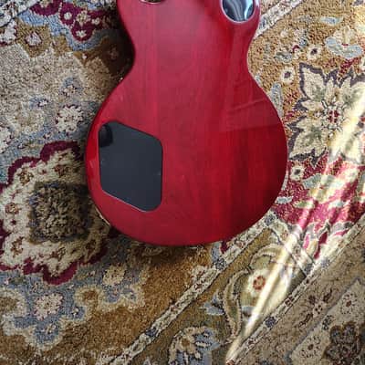 Gibson Les Paul Studio Bound Neck. Natural Faux Binding 2024 - Present - Wine Red image 7