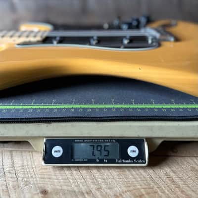 Used 2006 Fender American Series Stratocaster 60th Anniversary - Butterscotch Blonde image 12