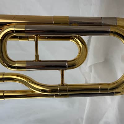 Yamaha YSL-448G Intermediate Bb/F Trombone 2010s - Lacquered Brass image 11