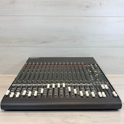 Mackie CR1604-VLZ 16-Channel 4-Bus Analog Mic/Line Mixer Vintage 1990's image 6